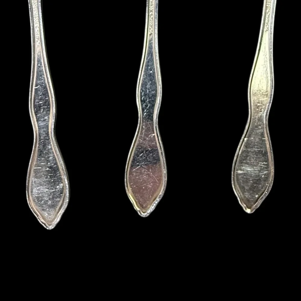Oneida Ltd 1881 Rogers Stainless Twilight Glossy Satin TeaSpoons Set of 3‎